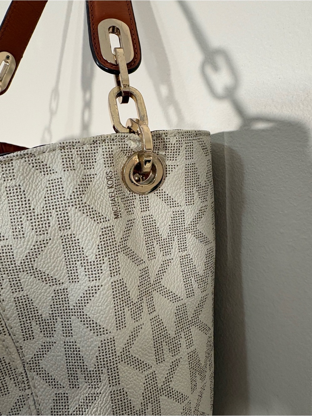 Michael Kors White Logo Canvas Hobo with Brown Leather Strap - Picture 5 of 13